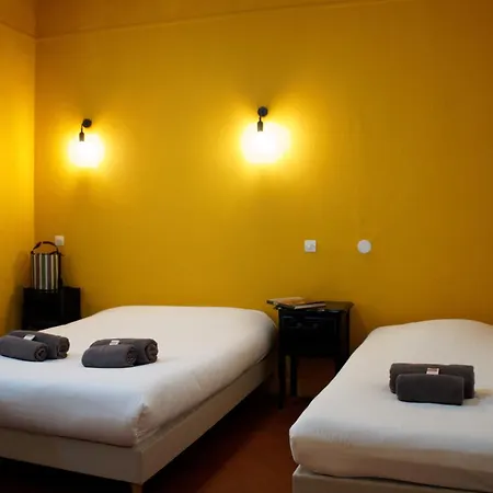 La Casa Dina بانيول سور مير