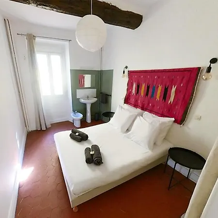 La Casa Dina Hotel *