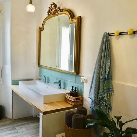 La Casa Dina *