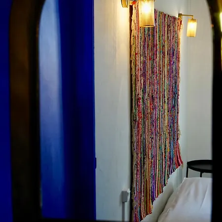 La Casa Dina Szálloda *