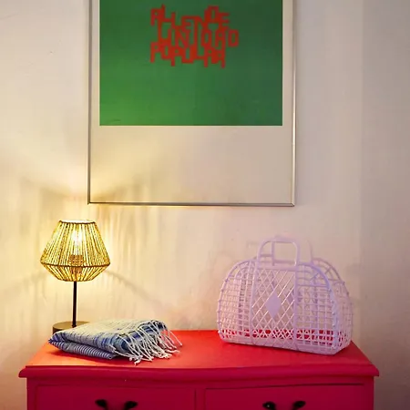 Hotel La Casa Dina *